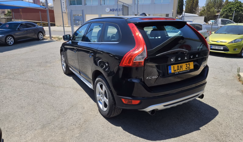 
								VOLVO XC-60 T5 full									