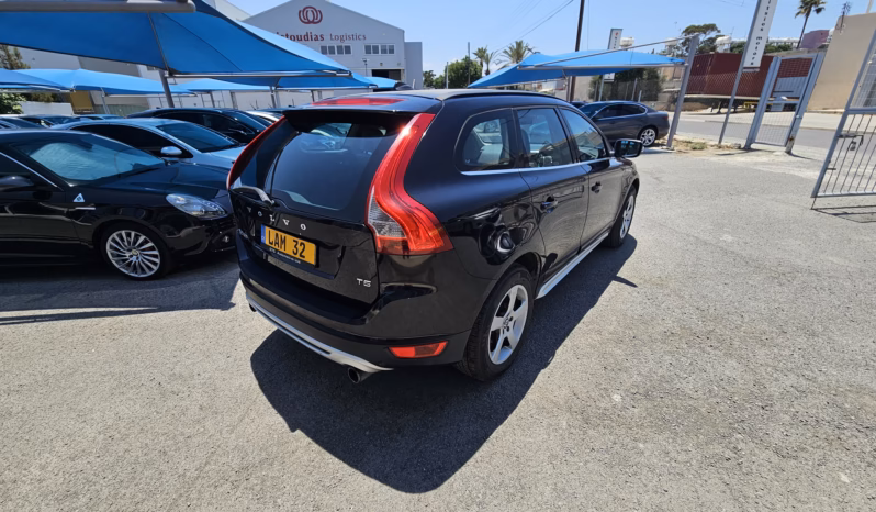 
								VOLVO XC-60 T5 full									