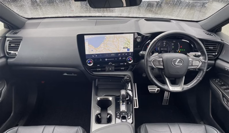 
								LEXUS NX450H Plug-in Hybrid full									
