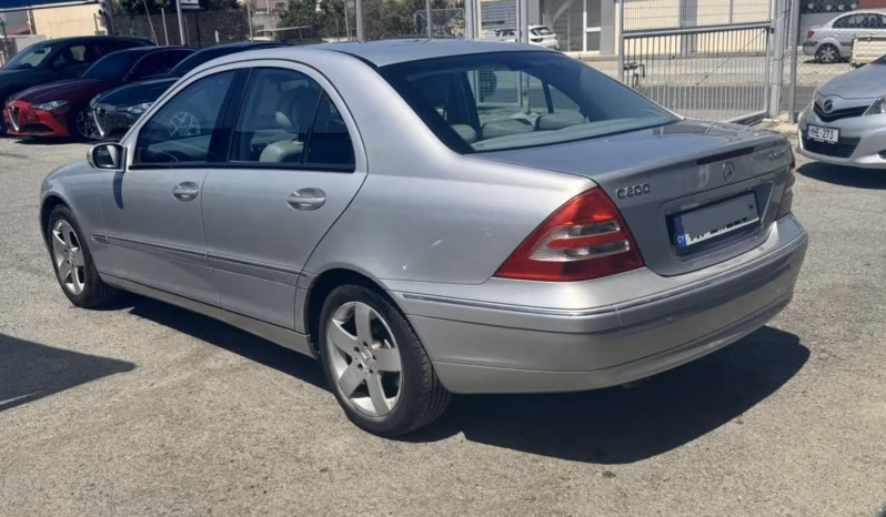 
								MERCEDES C200 full									