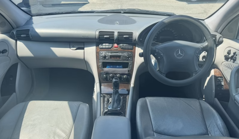 
								MERCEDES C200 full									
