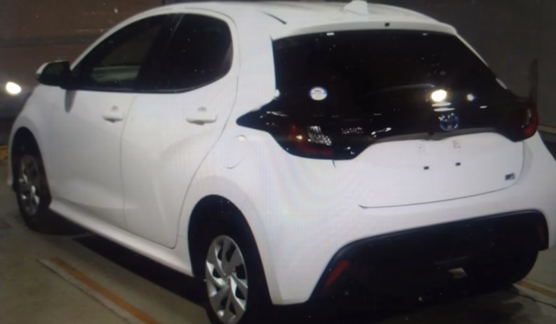 
								TOYOTA YARIS X Hybrid full									