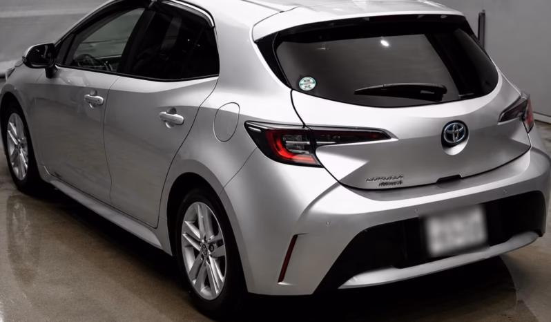 
								TOYOTA COROLLA SPORT G full									