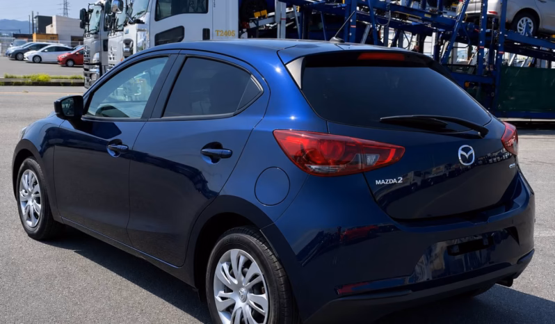 
								MAZDA 2 full									