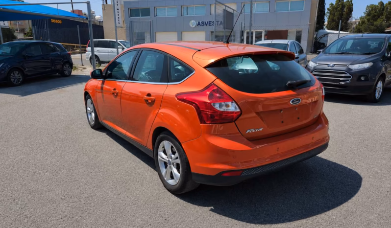 
								FORD FOCUS ECOBOOST full									