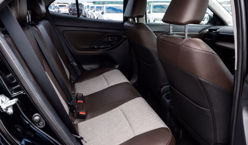 
								TOYOTA YARIS CROSS HYBRID Z full									