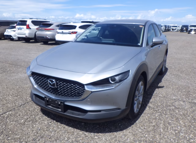 
								MAZDA CX-30 full									