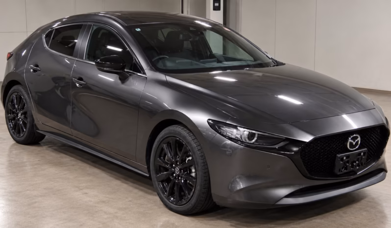 
								MAZDA 3 BLACK TONE EDITION full									
