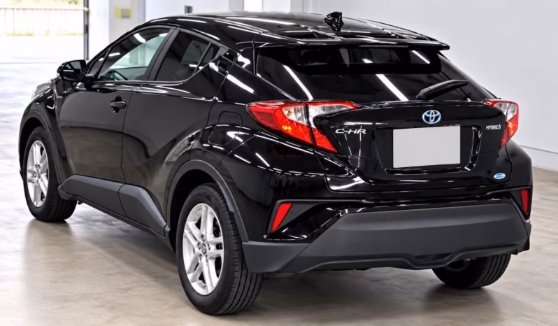 
								TOYOTA CH-R full									