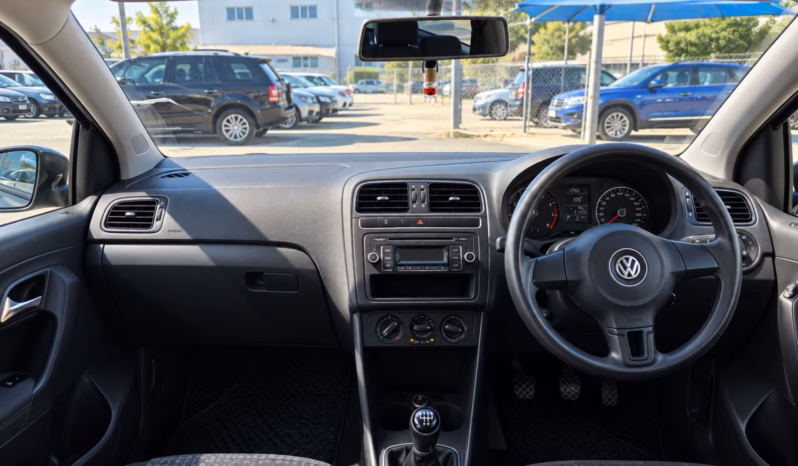 
								VW POLO full									