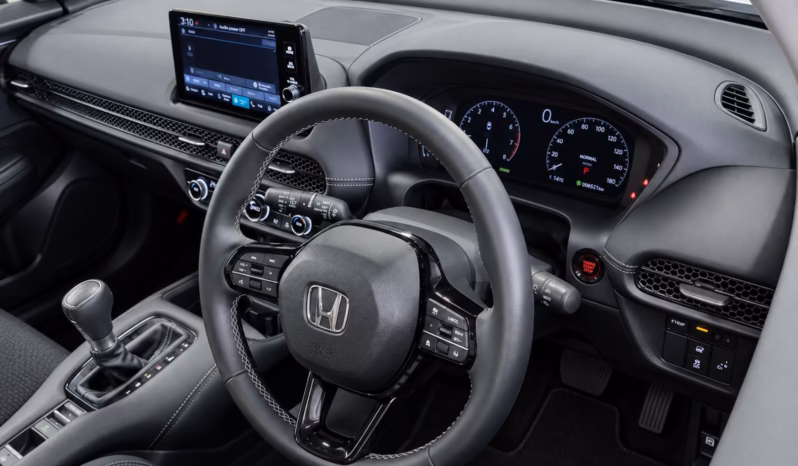 
								HONDA ZR-V full									